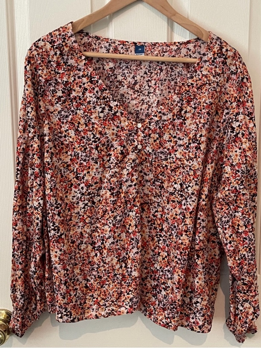 Old Navy Floral Long-Sleeve V-Neck Top - Pink, Orange, Black